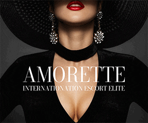 amorette animate gif, lady with black heat, red lips and lady's hand on the butt
